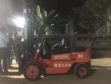 急客戶之所急，永新昌叉車服務(wù)暖人心